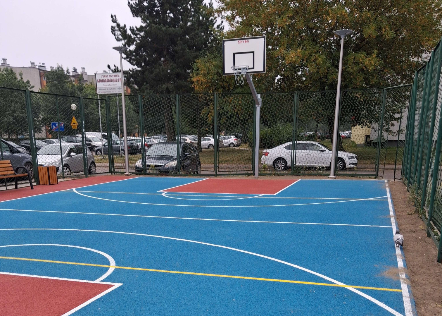 widok na nowe boisko